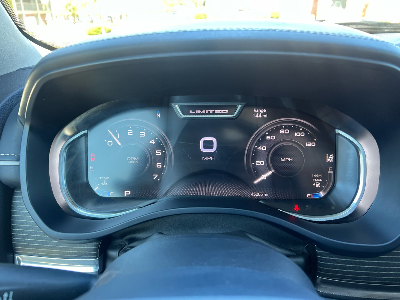 RAM 1500 Limited Crew Cab SWB 4WD 2024