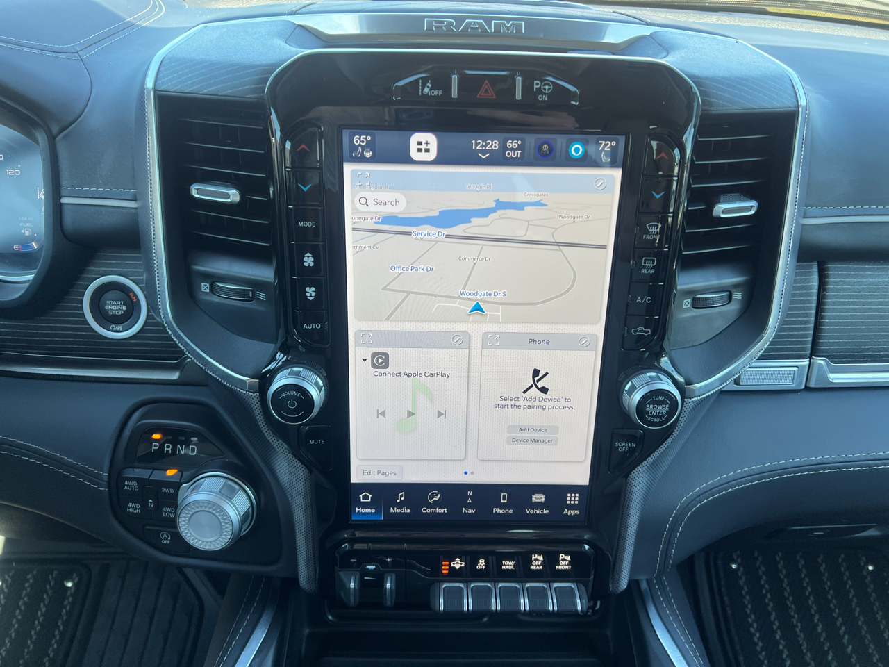 RAM 1500 Limited Crew Cab SWB 4WD 2024