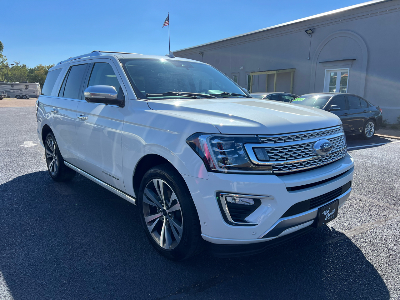 2021 Ford Expedition Platinum photo 3