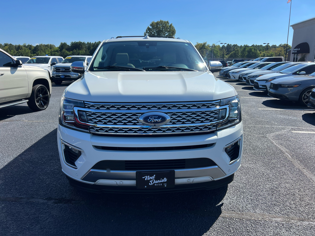 2021 Ford Expedition Platinum photo 4