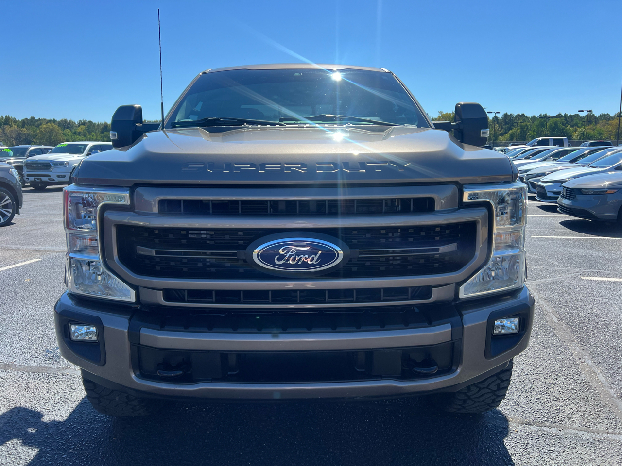 2022 Ford F-250 Lariat photo 4