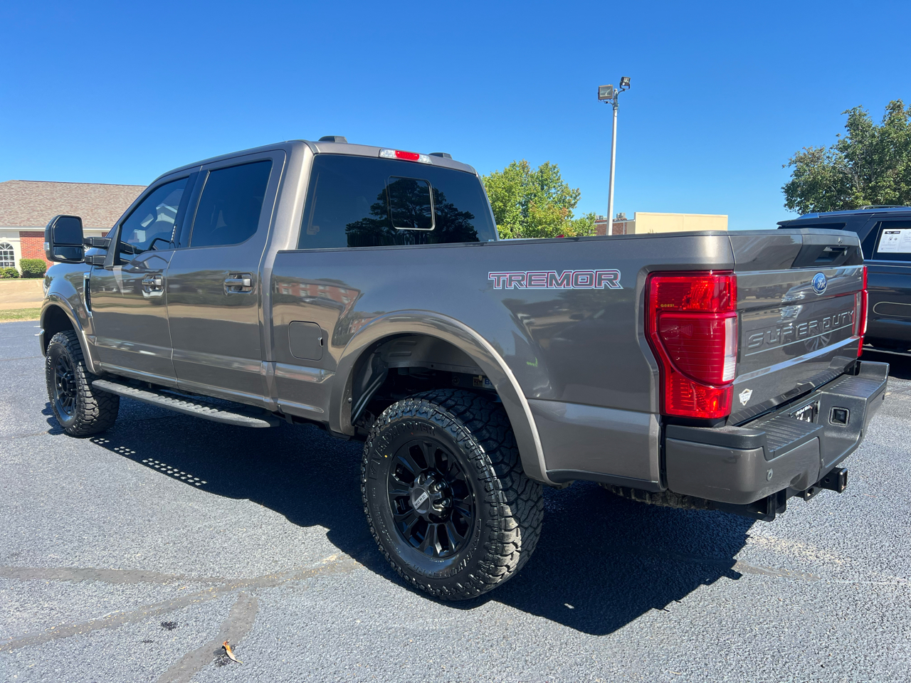 Ford F-250 SD Lariat Crew Cab 4WD 2022