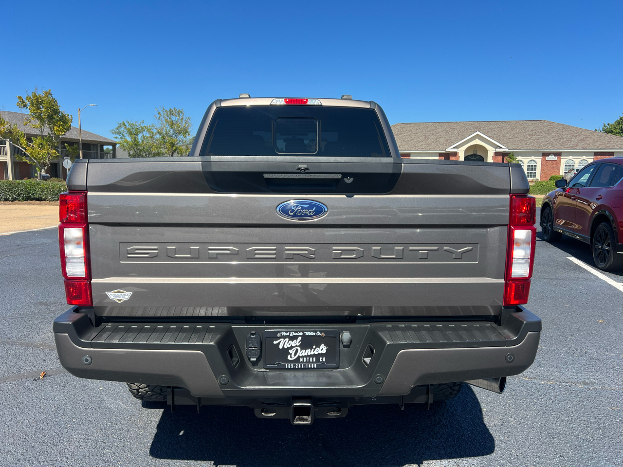 Ford F-250 SD Lariat Crew Cab 4WD 2022