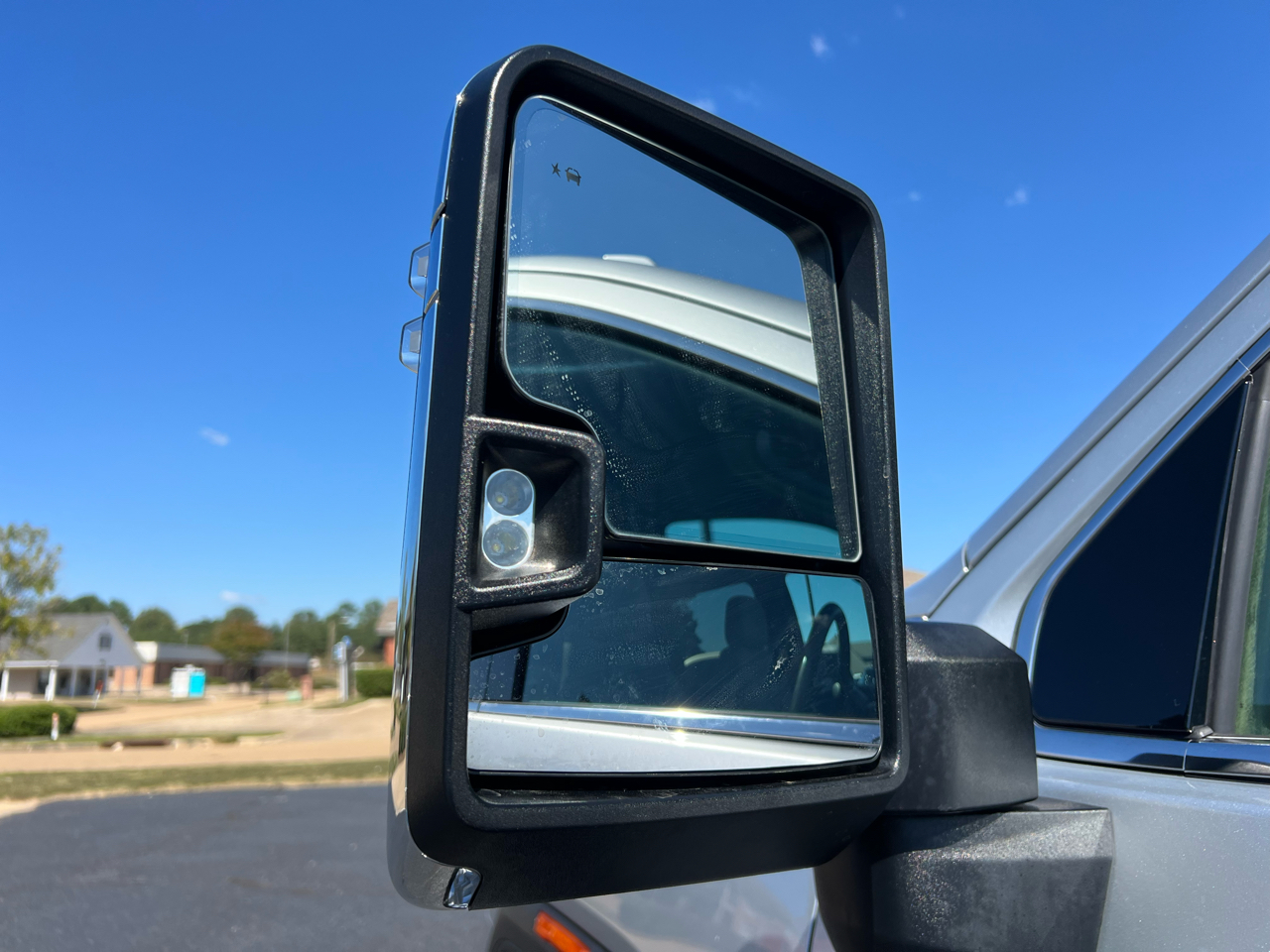 GMC Sierra 2500HD SLT Crew Cab 4WD 2023