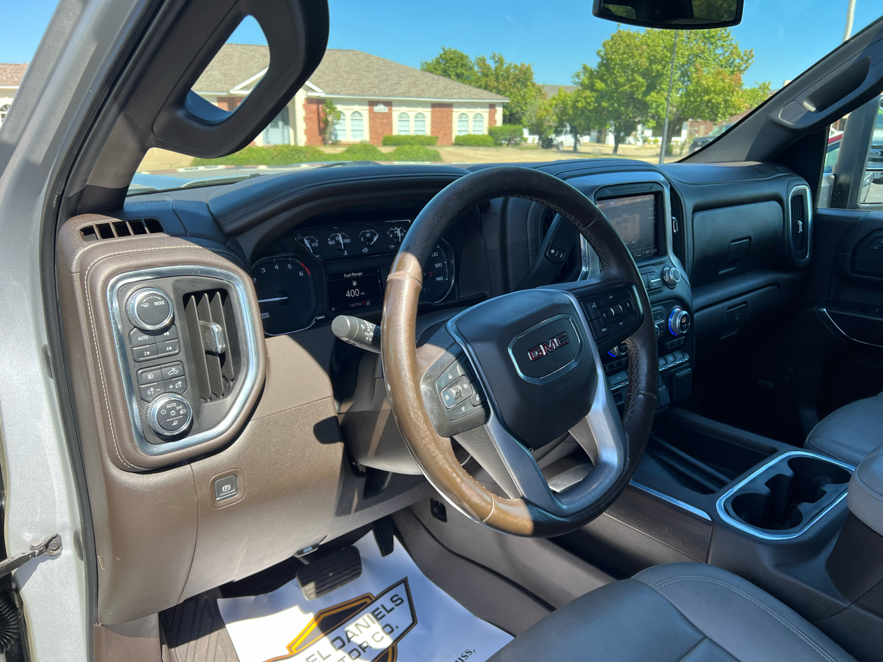 GMC Sierra 2500HD SLT Crew Cab 4WD 2023