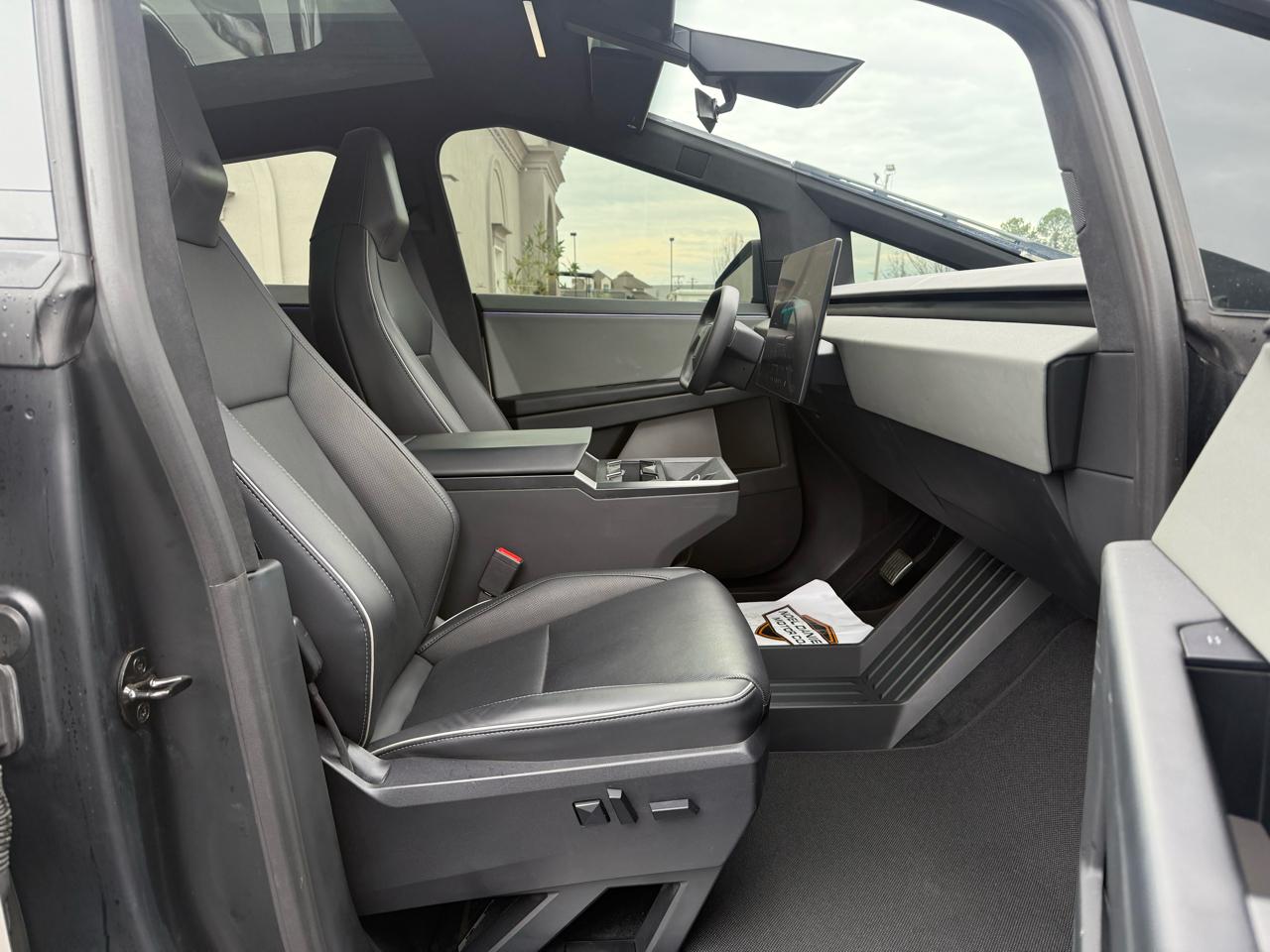 Tesla Cybertruck AWD 2024