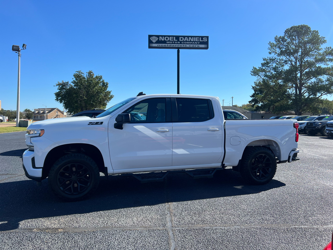 2020 Chevrolet Silverado 1500 RST Crew Cab 4WD