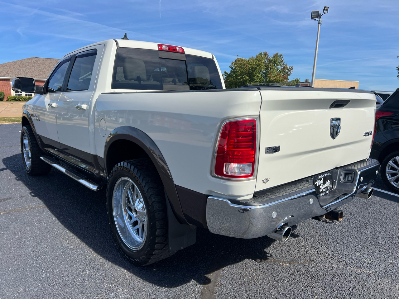 RAM 1500 Laramie Crew Cab SWB 4WD 2017