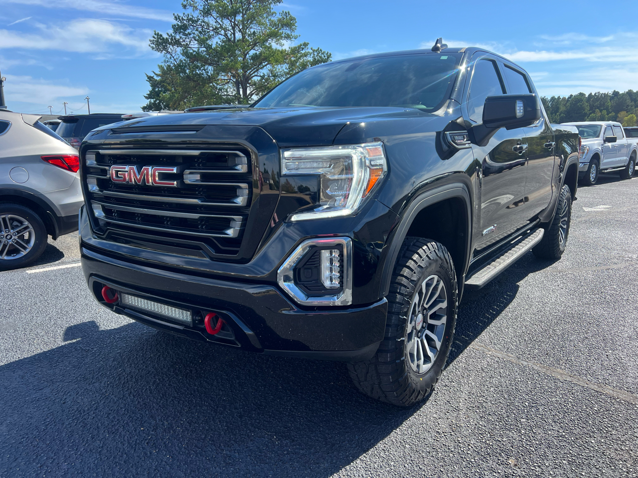 GMC Sierra 1500 AT4 Crew Cab 4WD 2021