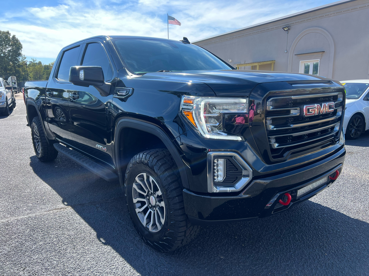 GMC Sierra 1500 AT4 Crew Cab 4WD 2021