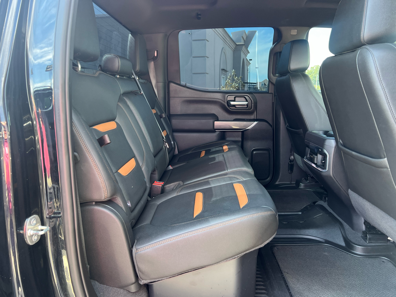 GMC Sierra 1500 AT4 Crew Cab 4WD 2021