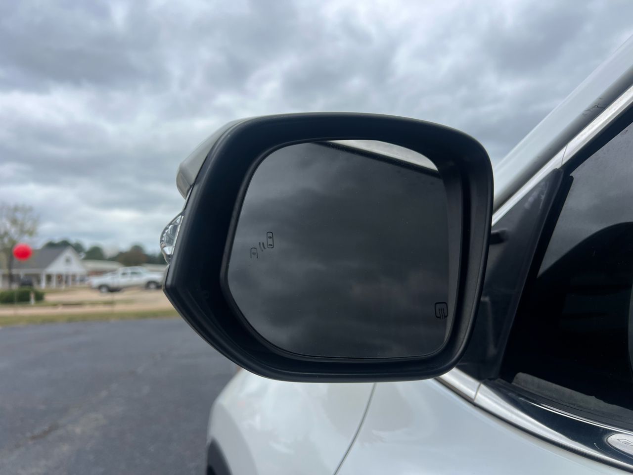 Toyota Highlander XLE FWD V6 2017