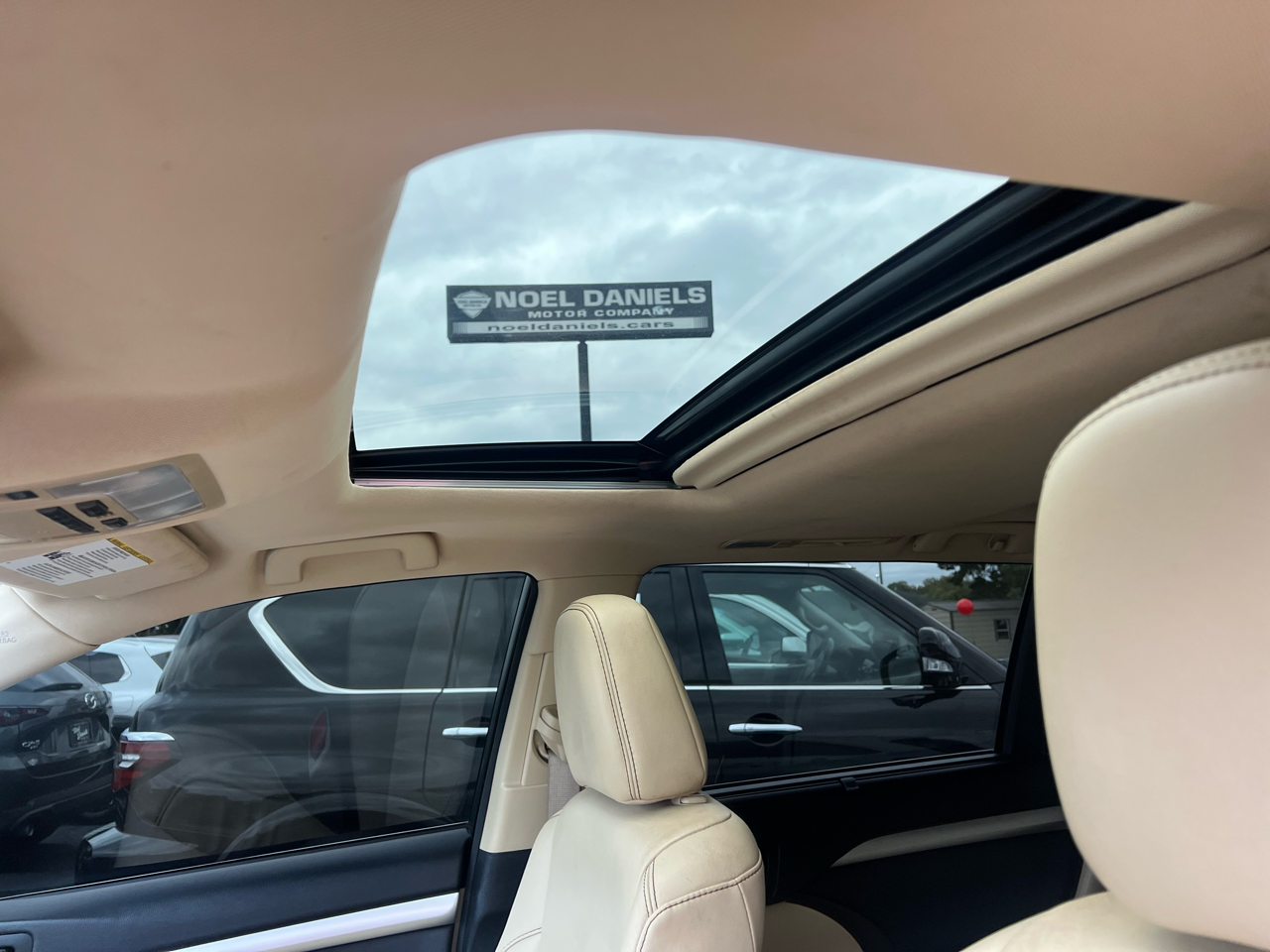 Toyota Highlander XLE FWD V6 2017