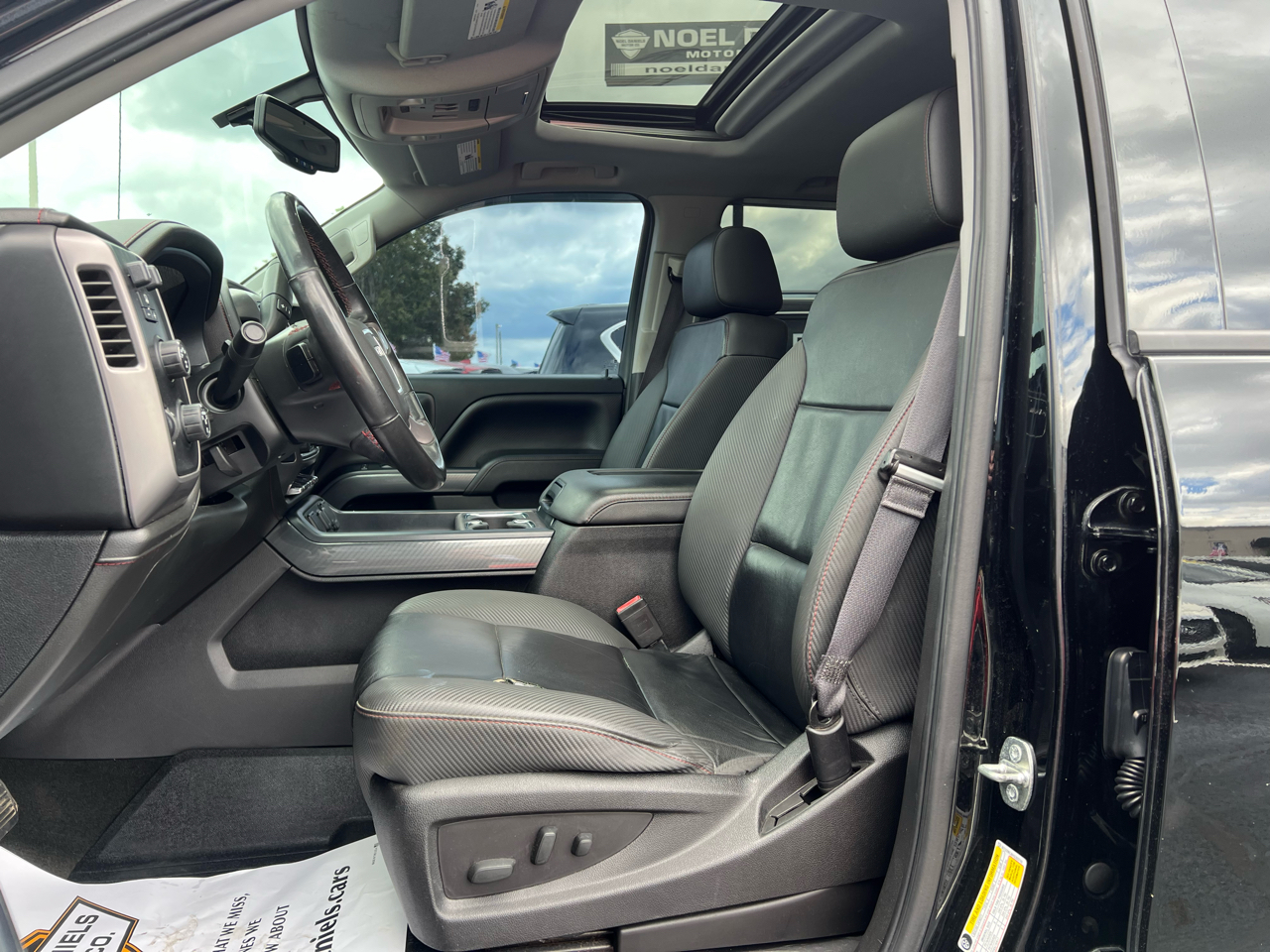 GMC Sierra 1500 SLT Crew Cab Long Box 4WD 2017