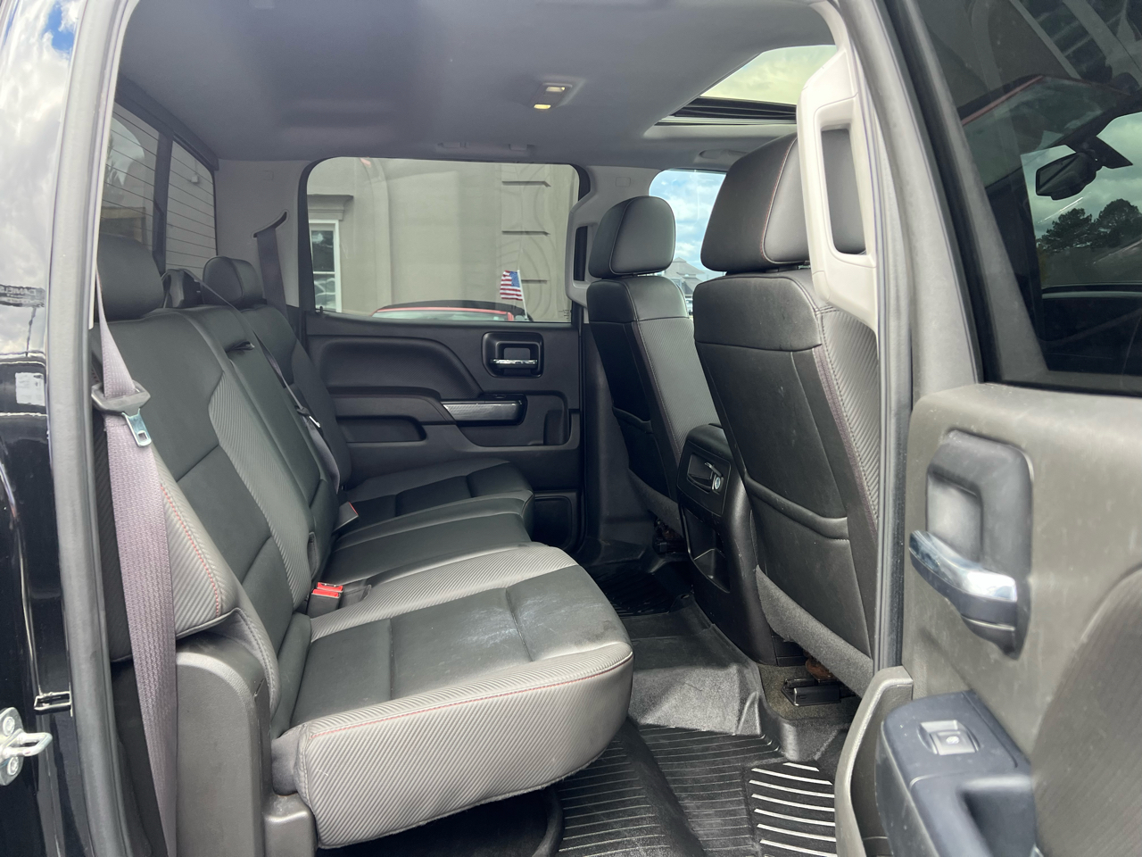 GMC Sierra 1500 SLT Crew Cab Long Box 4WD 2017