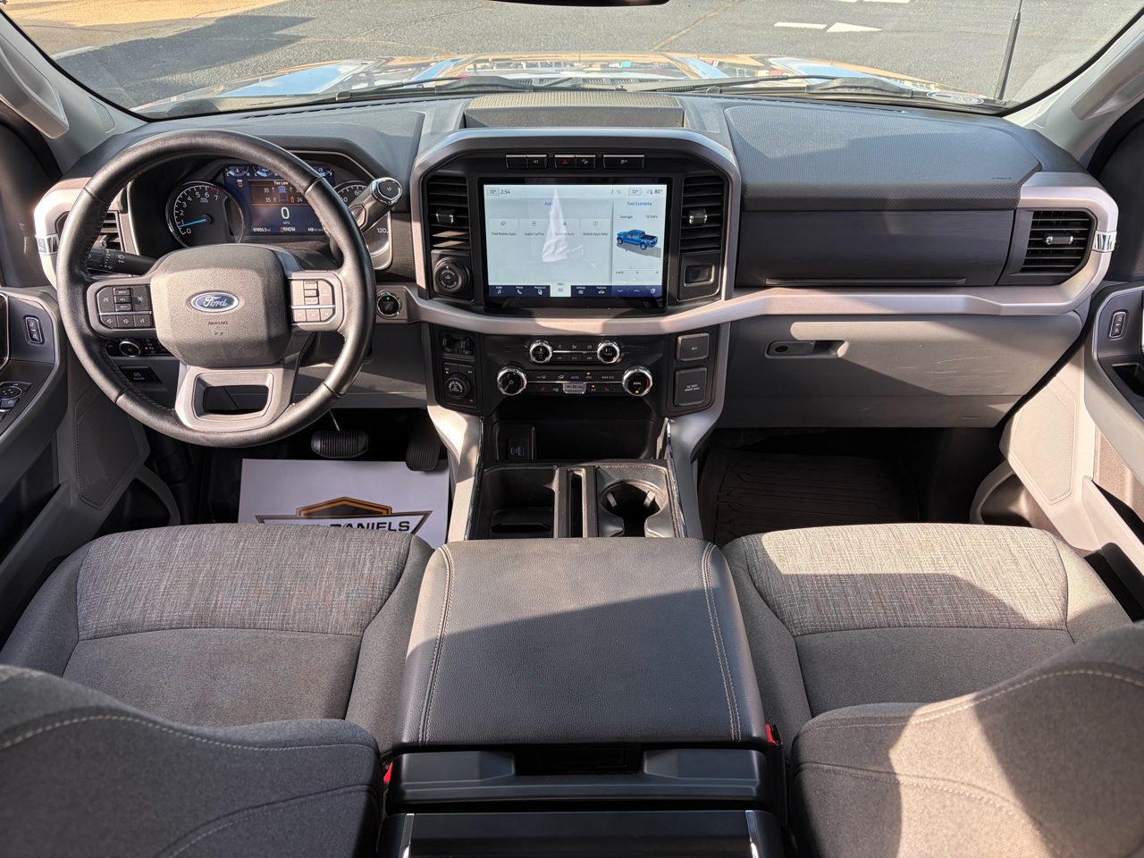 2022 Ford F-150 XLT photo 4