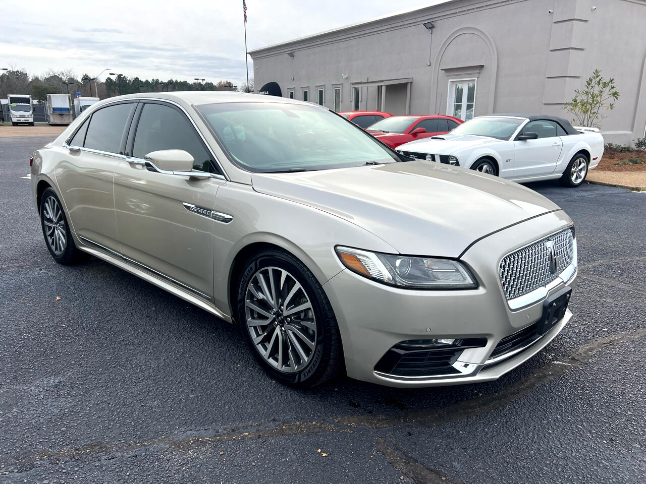 Lincoln Continental Select 2017