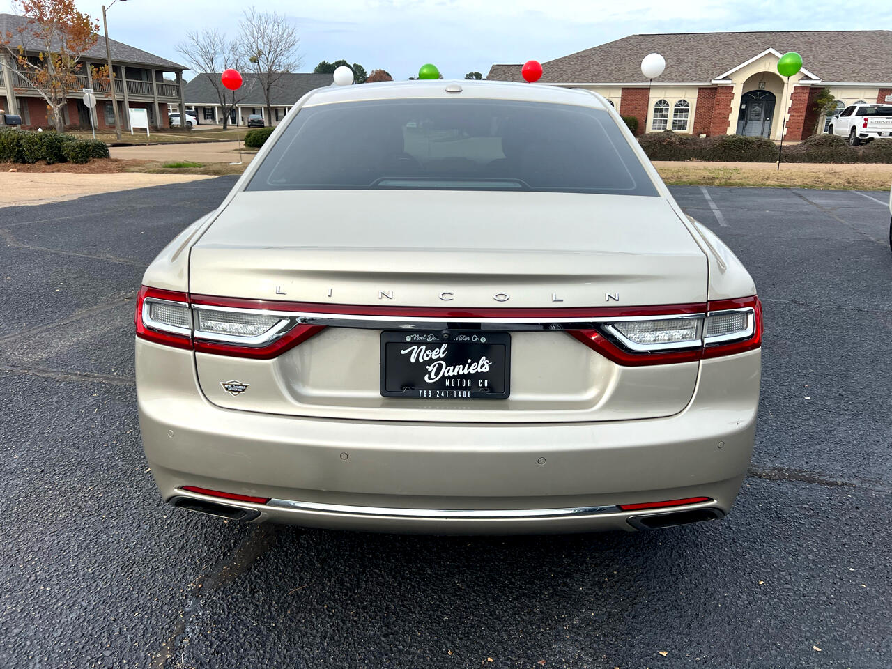 Lincoln Continental Select 2017