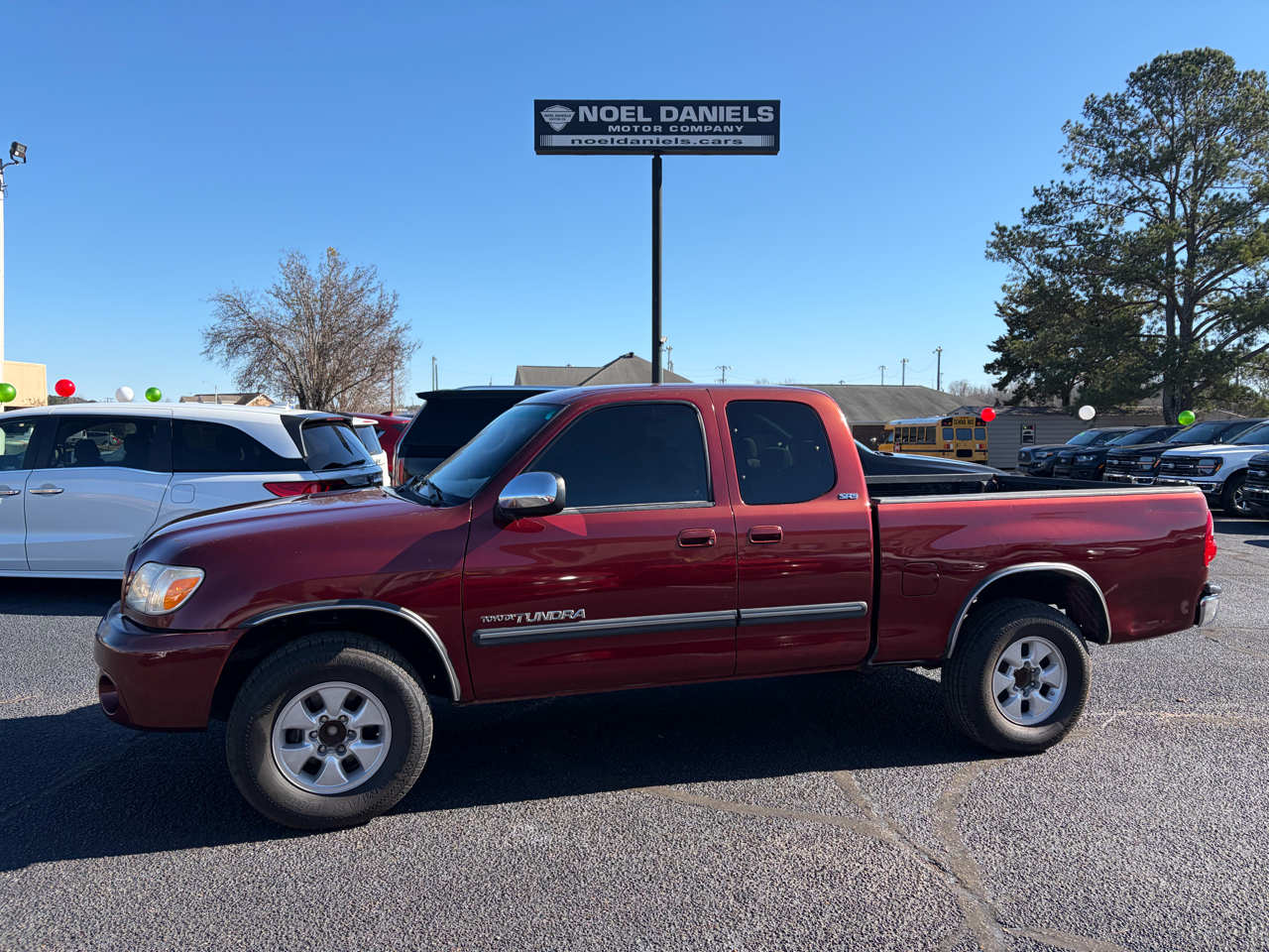 2006 Toyota Tundra SR5 4dr Access Cab SB with V6, automatic
