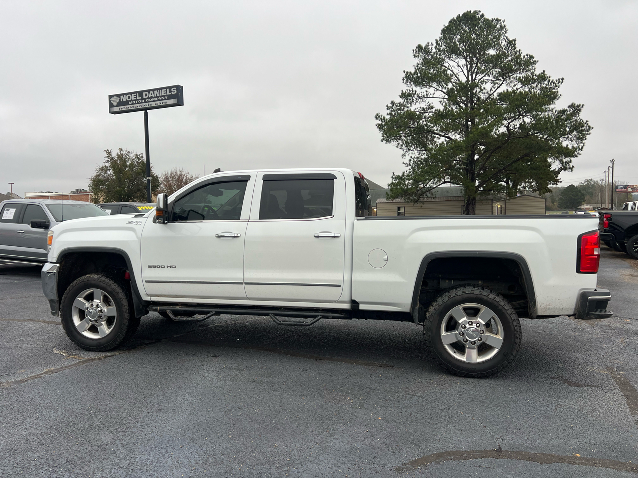 2016 GMC Sierra 2500HD SLT's photo