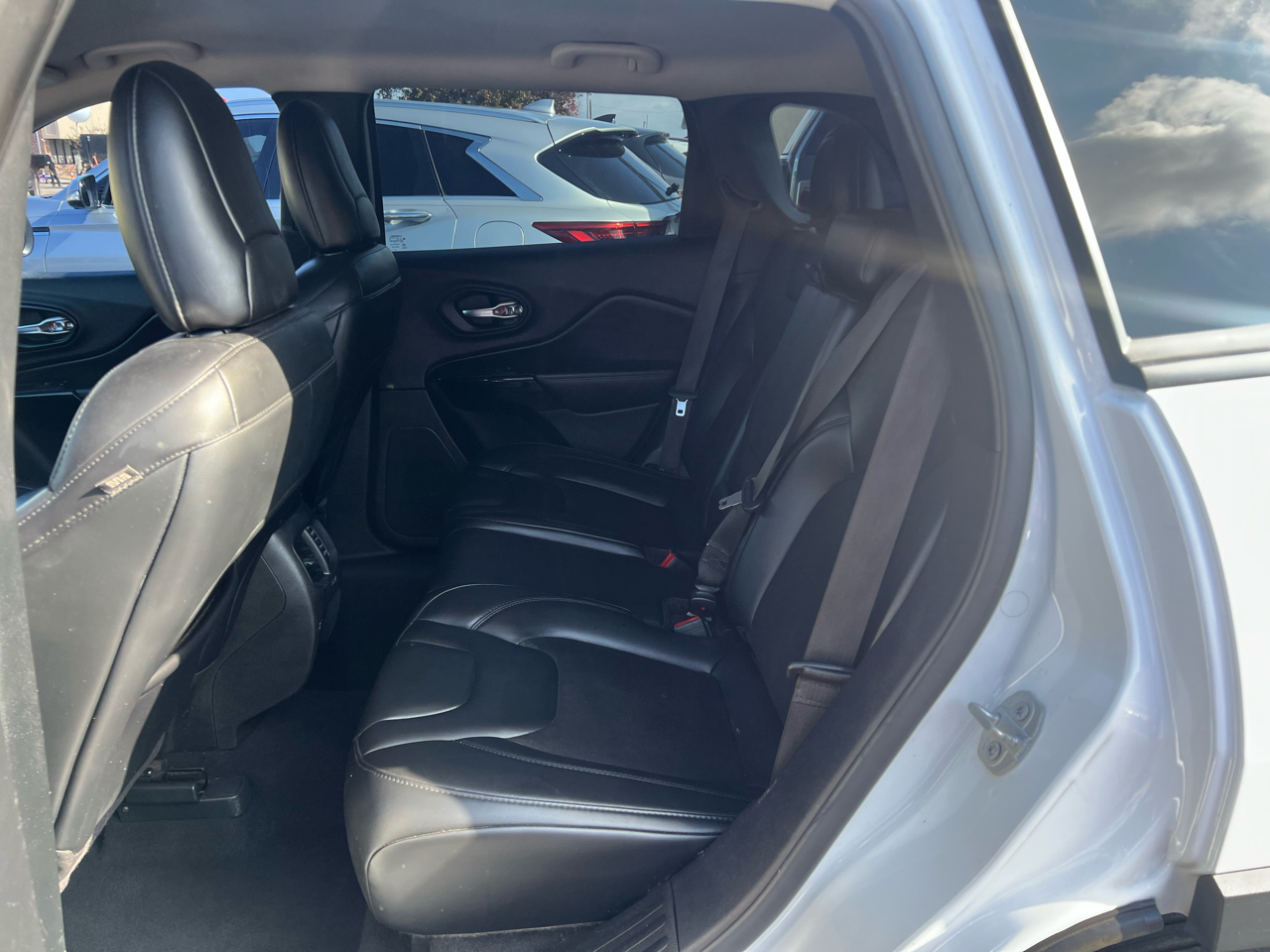 Jeep Cherokee Latitude Plus FWD 2021