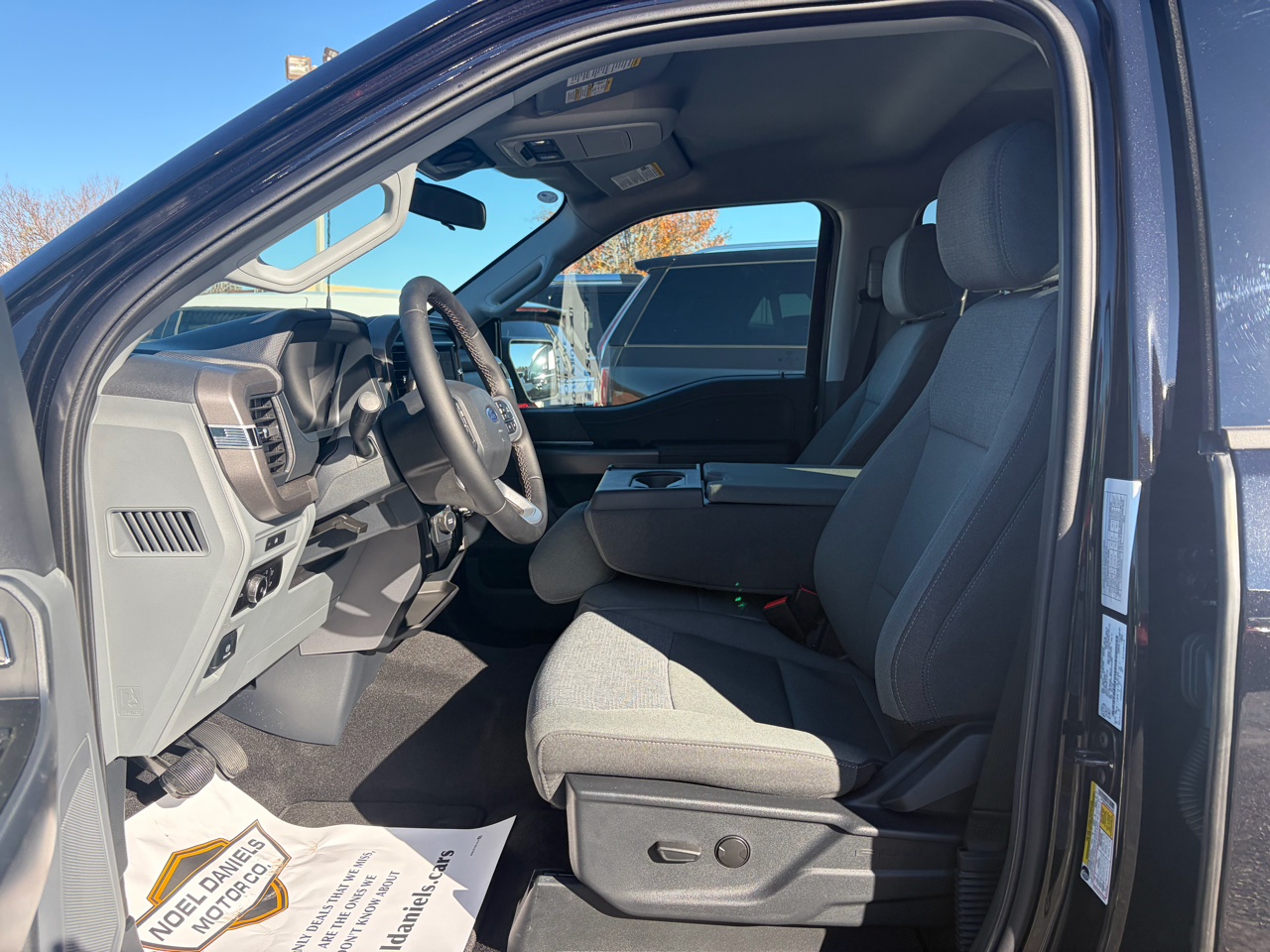 Ford F-150 XLT SuperCrew 6.5-ft Box 4WD 2025