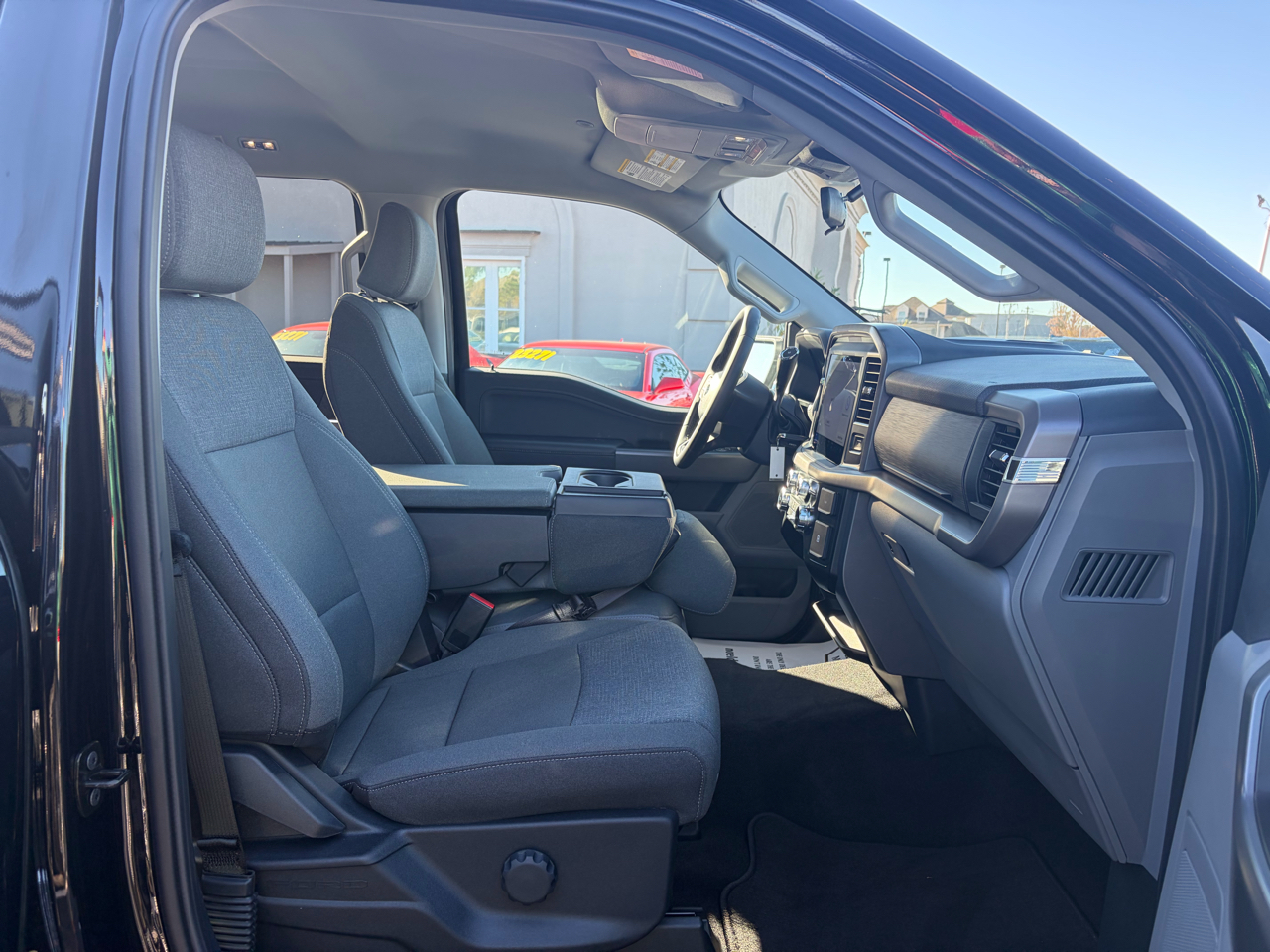 Ford F-150 XLT SuperCrew 6.5-ft Box 4WD 2025