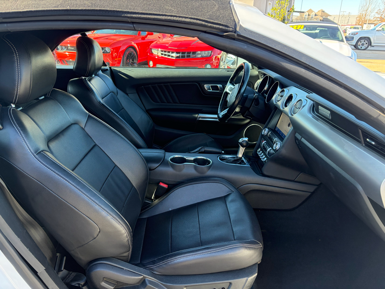 Ford Mustang EcoBoost Premium Convertible 2023