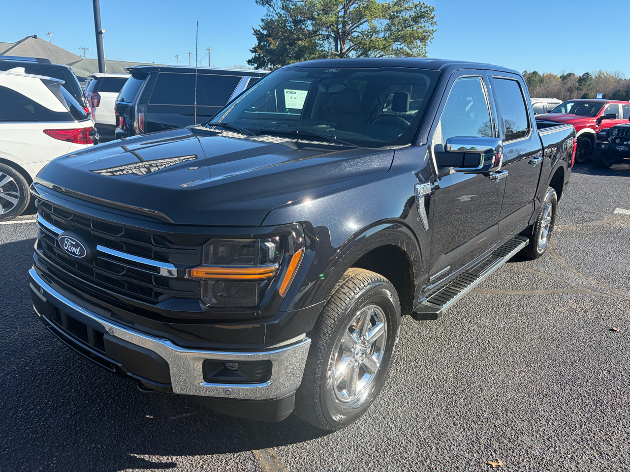 Ford F-150 XLT SuperCrew 4WD 2024