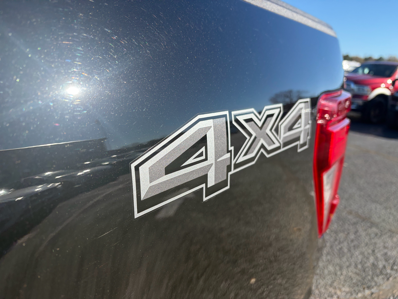 Ford F-150 XLT SuperCrew 4WD 2024