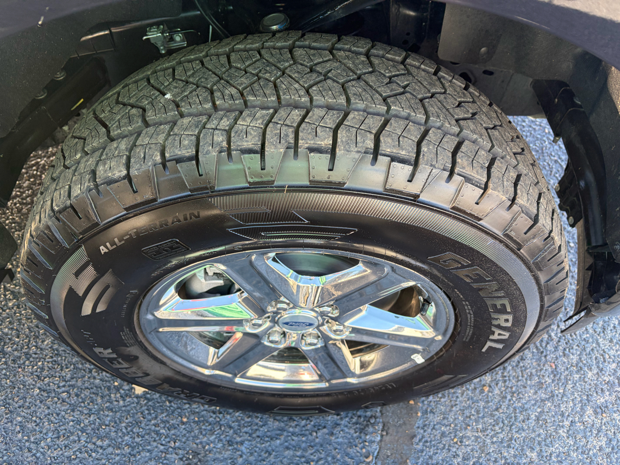 Ford F-150 XLT SuperCrew 4WD 2024