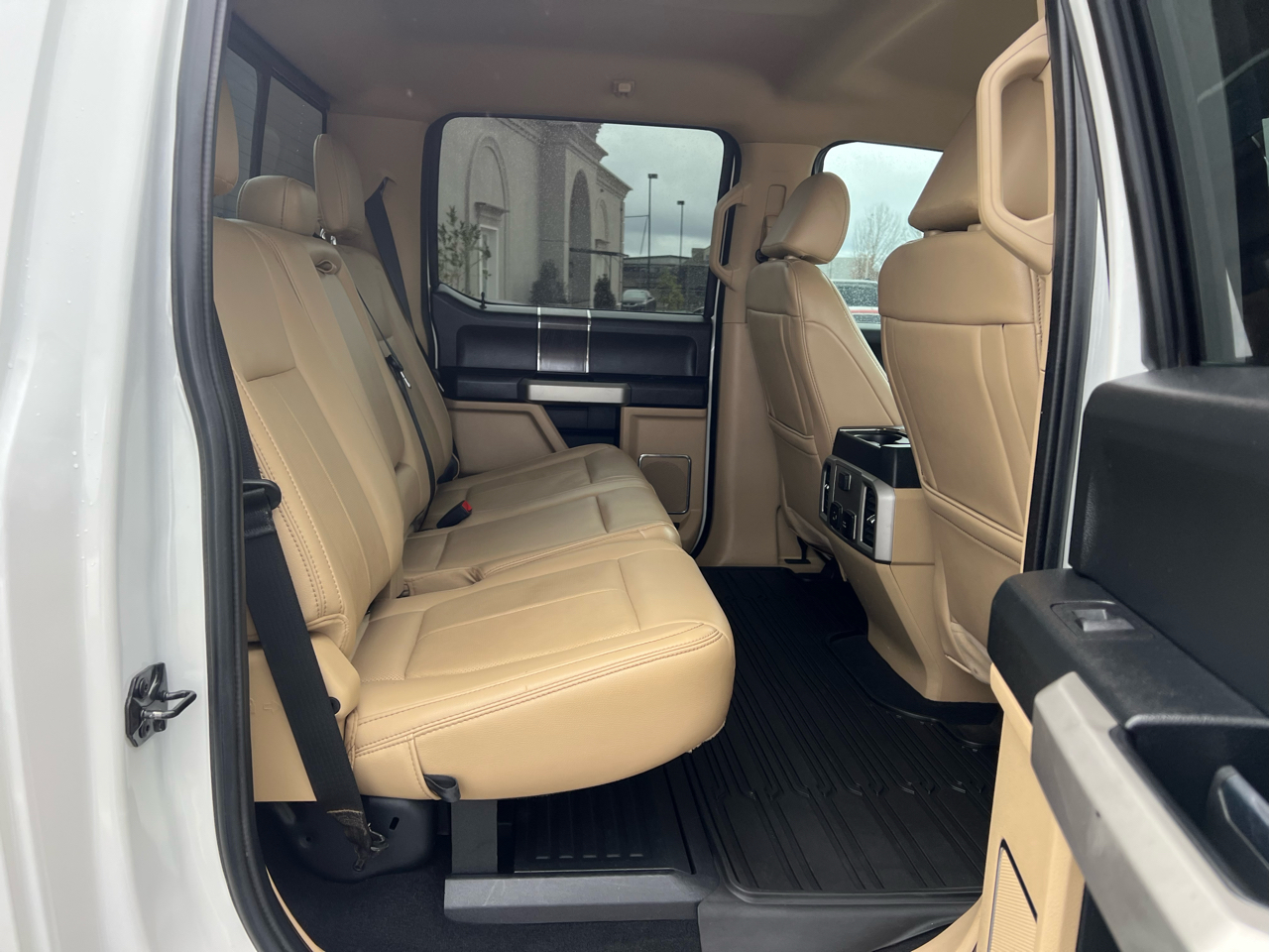 Ford F-250 SD Lariat Crew Cab 4WD 2021