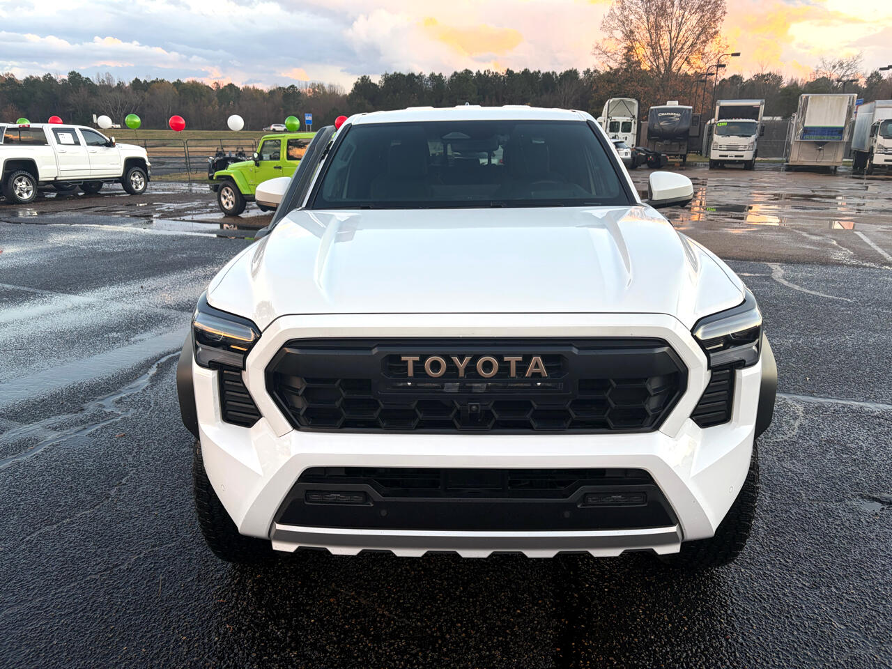 Toyota Tacoma Double Cab 4WD 2024