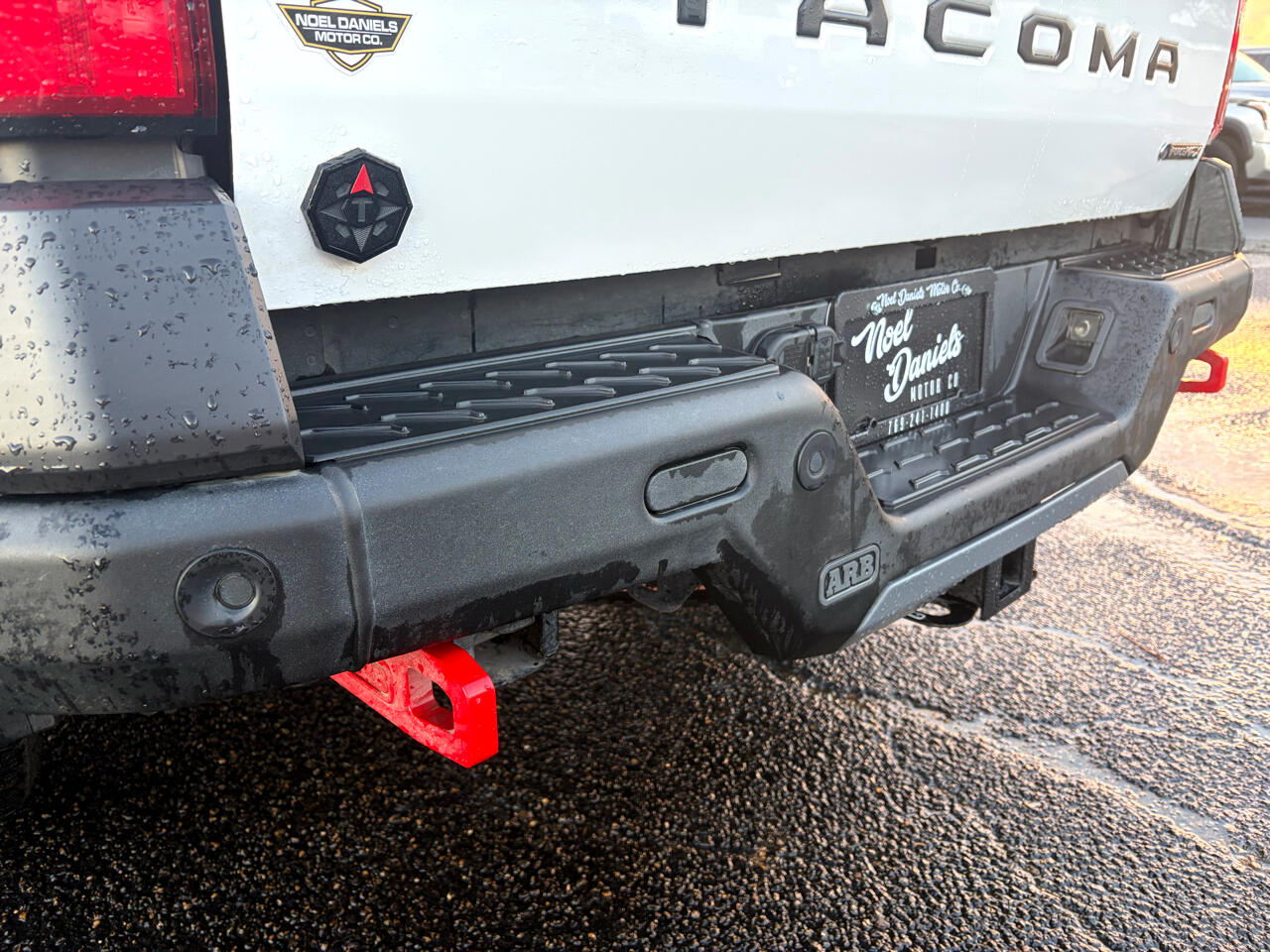 Toyota Tacoma Double Cab 4WD 2024