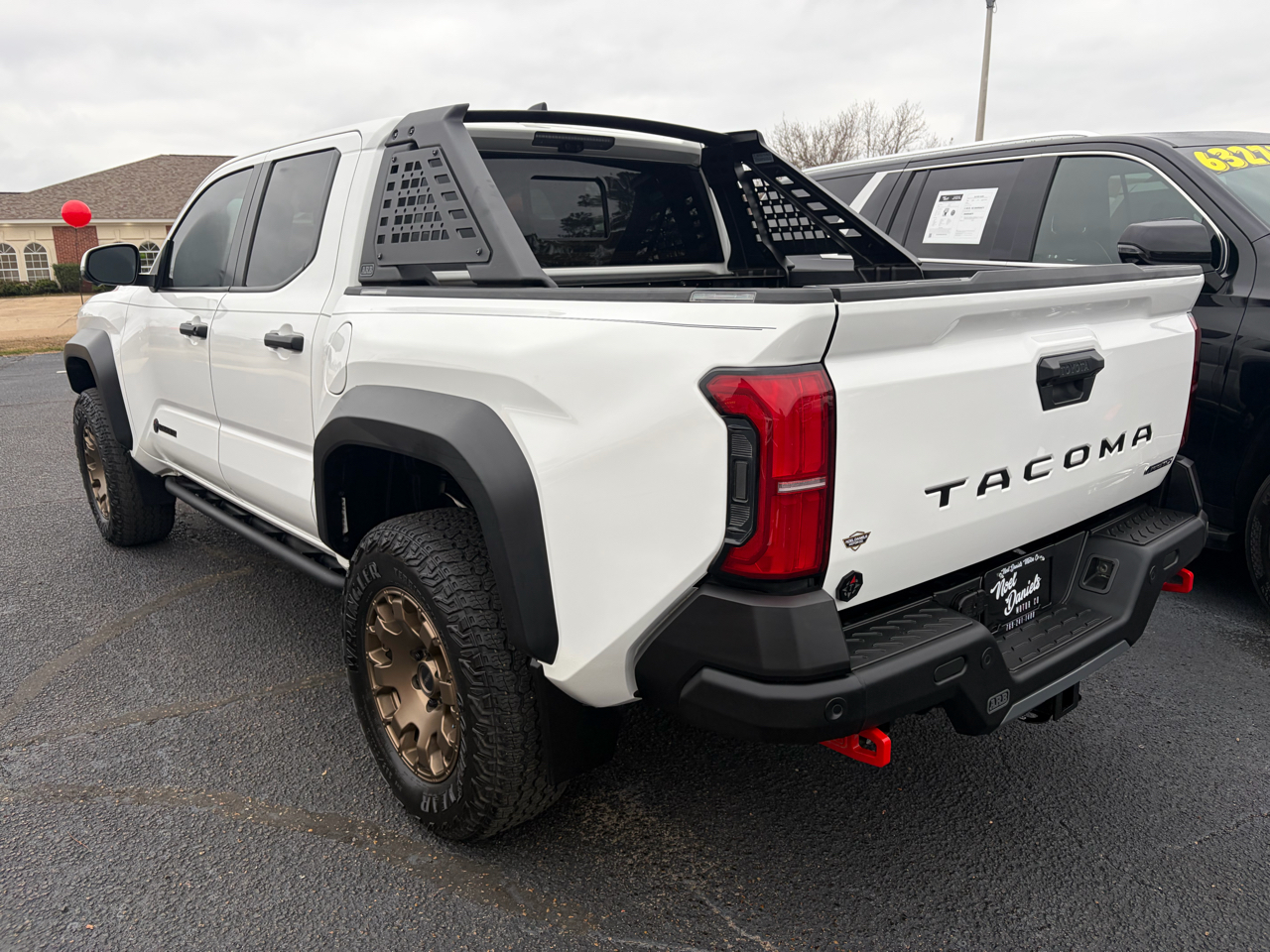 Toyota Tacoma Double Cab 4WD 2024