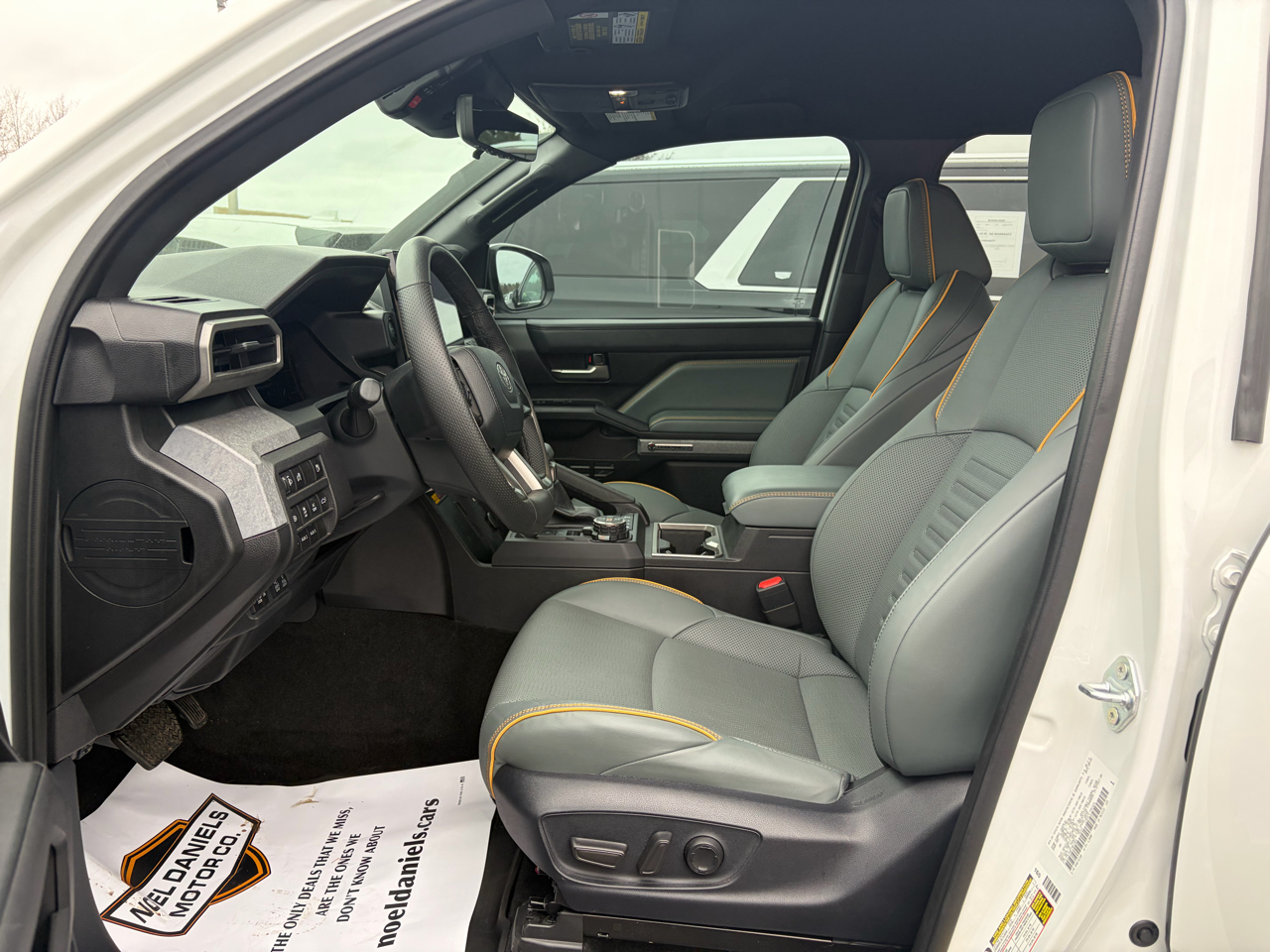 Toyota Tacoma Double Cab 4WD 2024