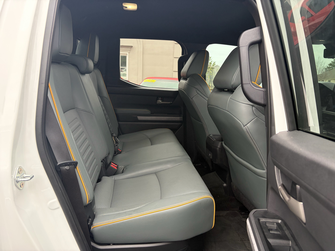 Toyota Tacoma Double Cab 4WD 2024