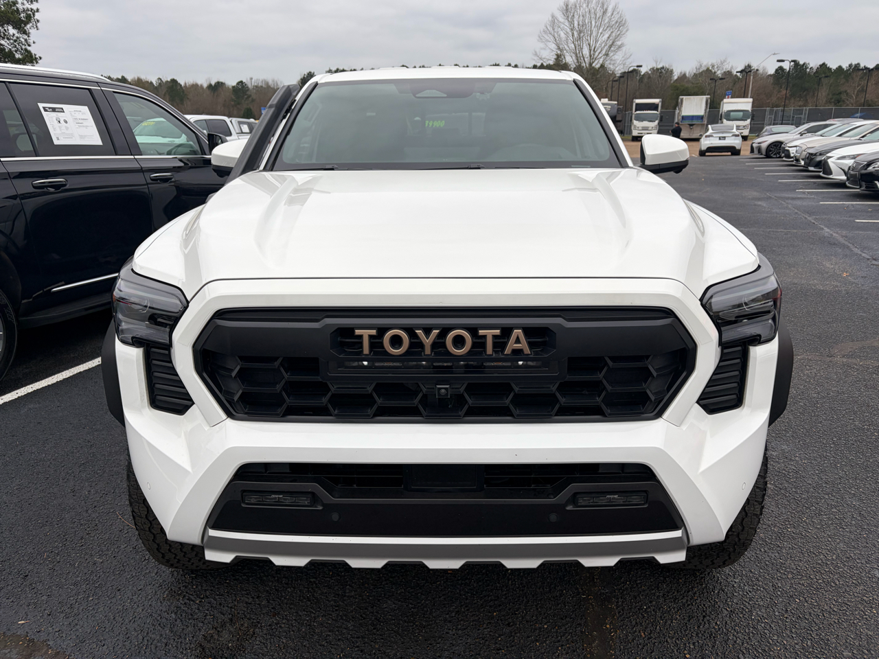 Toyota Tacoma Double Cab 4WD 2024
