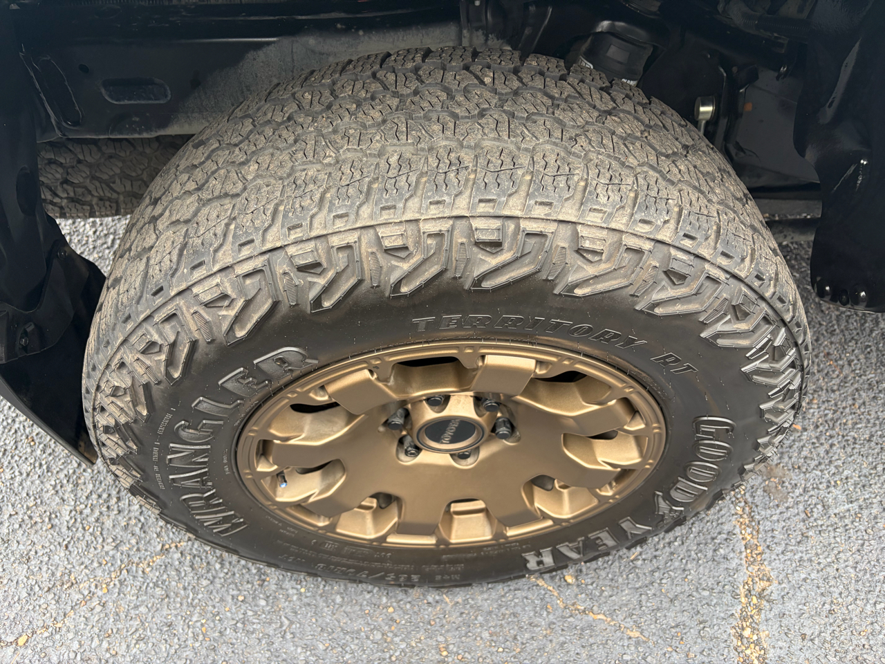 Toyota Tacoma Double Cab 4WD 2024