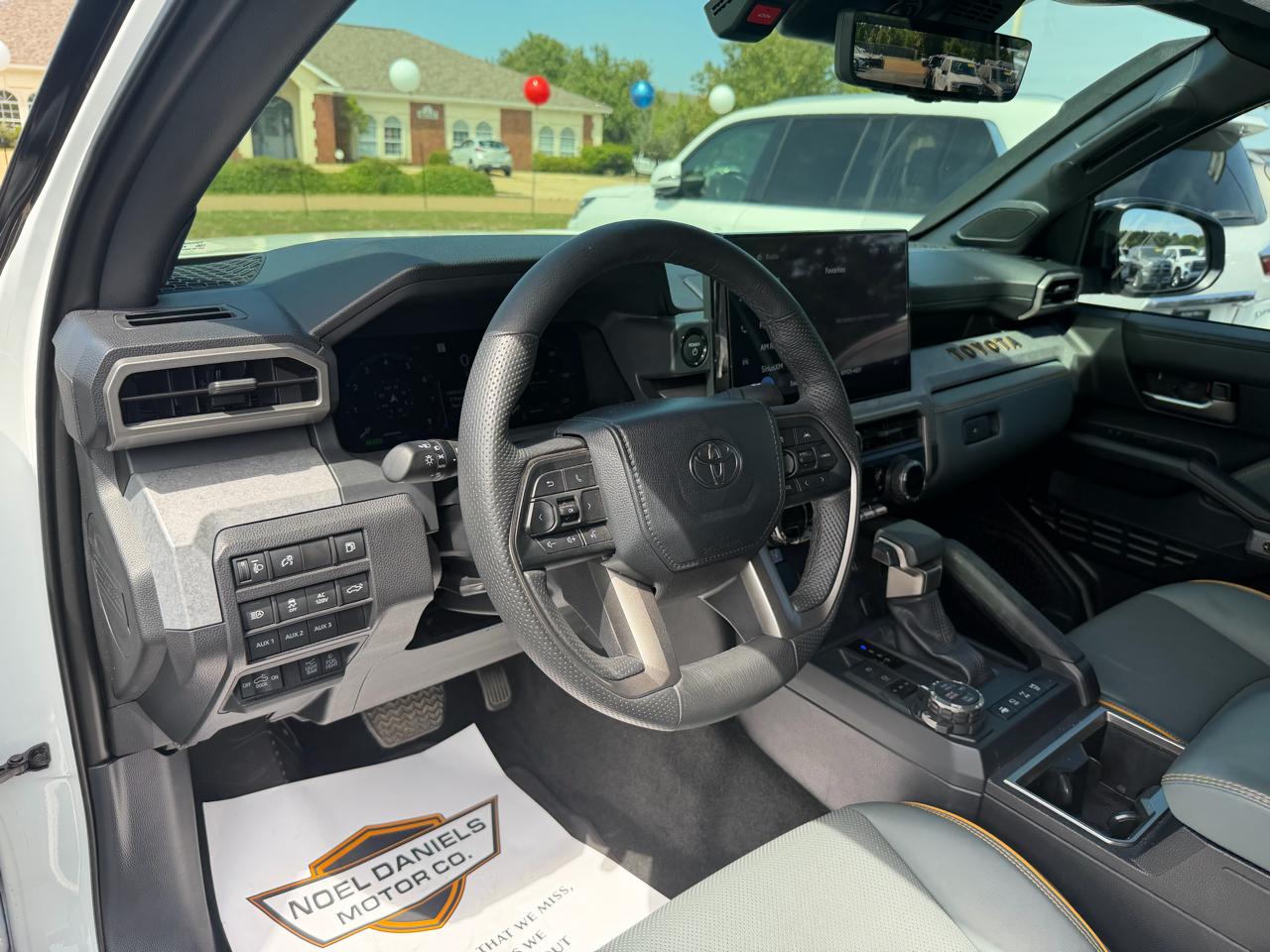 Toyota Tacoma  2024