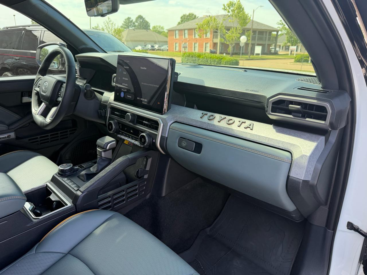 Toyota Tacoma  2024