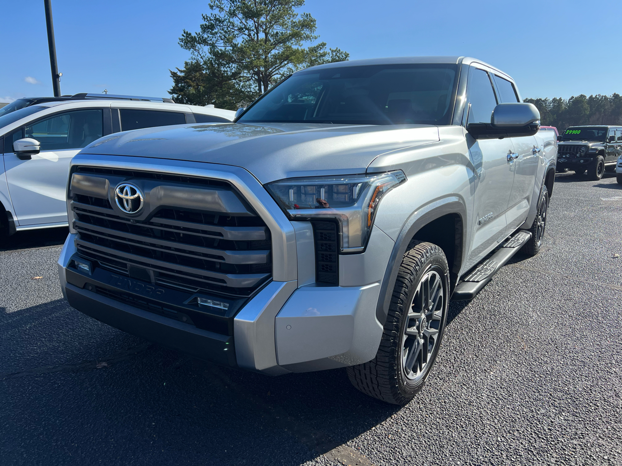 Toyota Tundra Limited CrewMax 4WD 2022