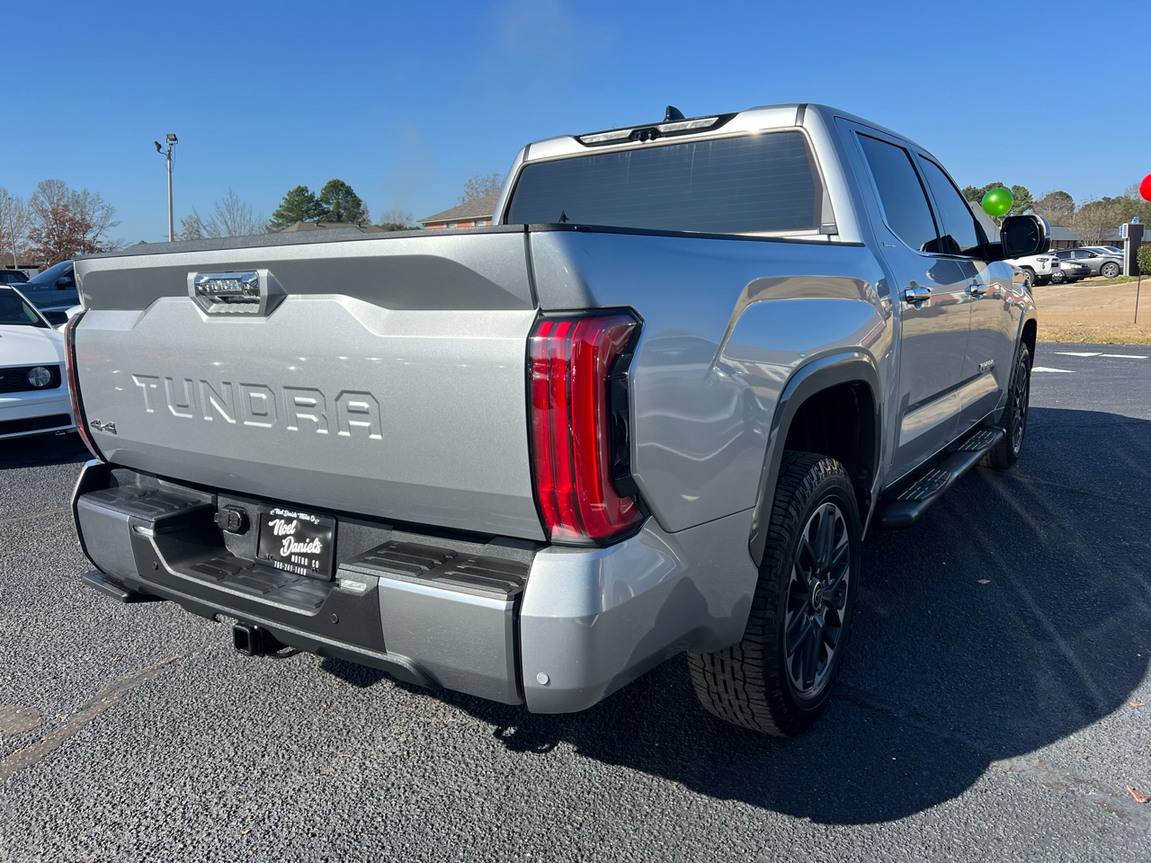 Toyota Tundra Limited CrewMax 4WD 2022