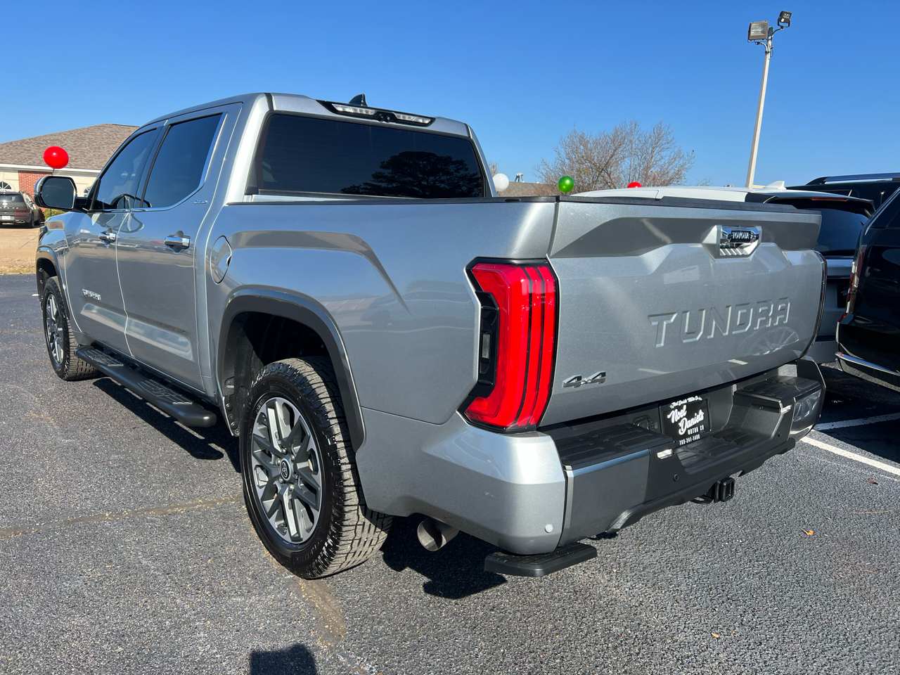 Toyota Tundra Limited CrewMax 4WD 2022