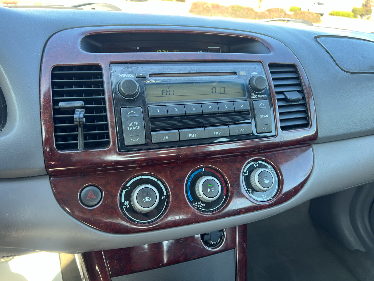 Toyota Camry Standard 2006