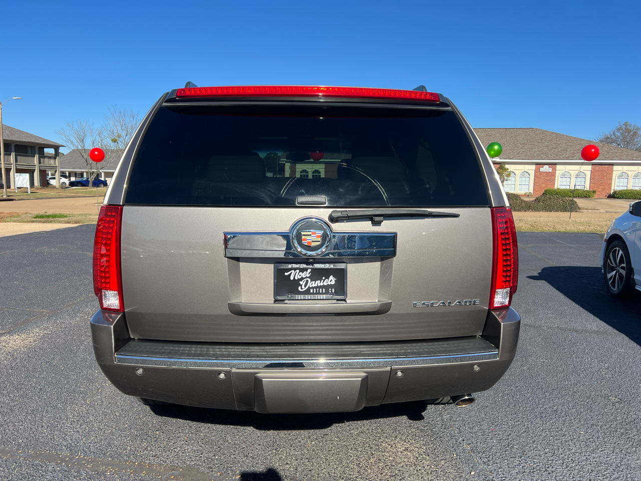 2013 Cadillac Escalade 2WD Luxury
