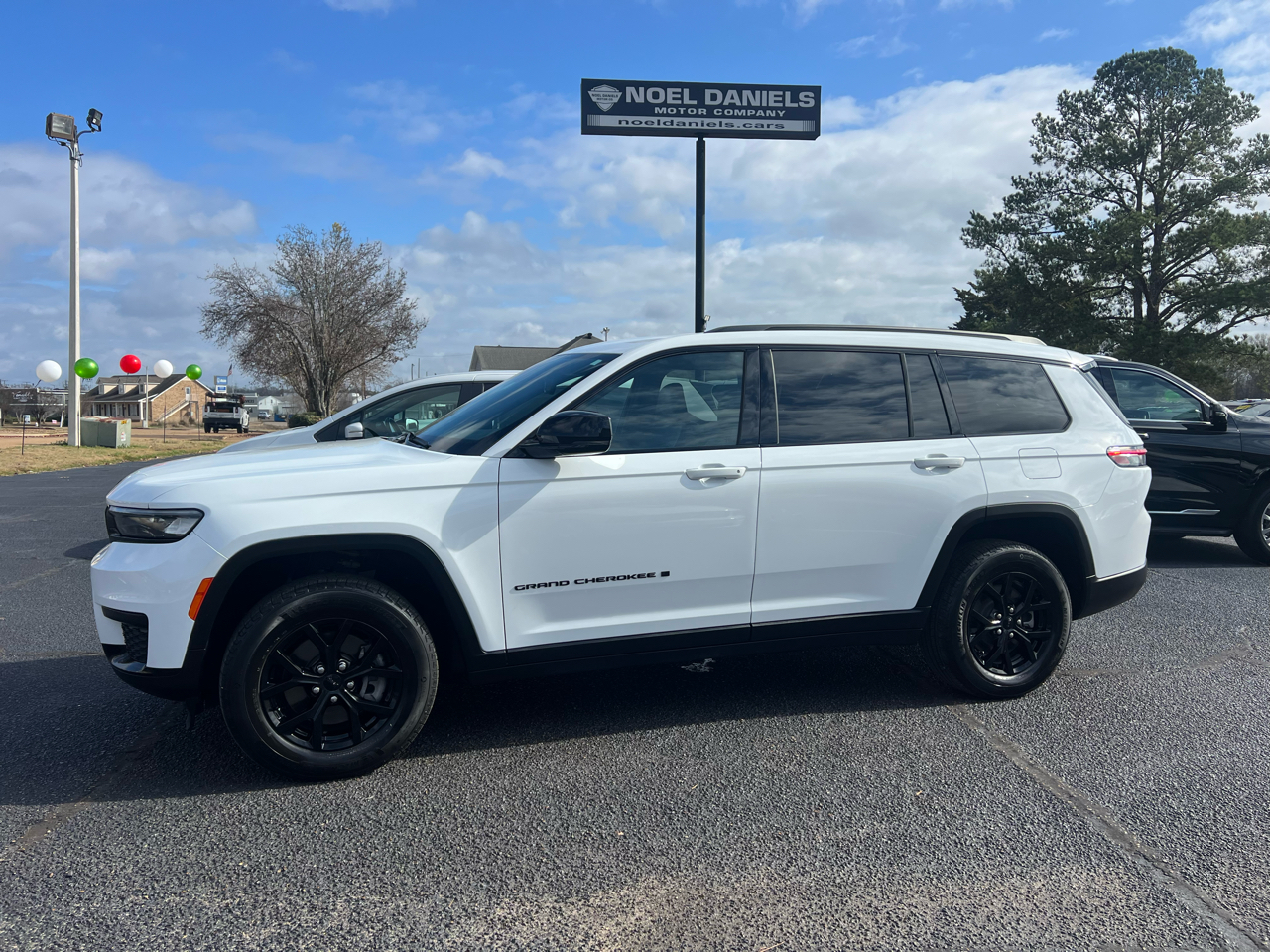 2024 Jeep Grand Cherokee L Altitude's photo