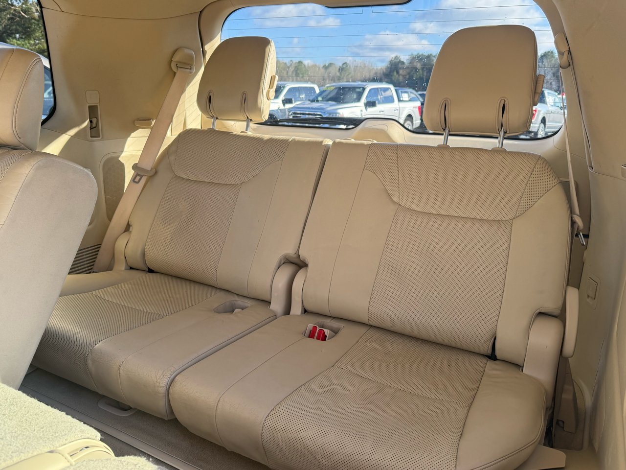 Lexus LX 570 Three-Row 2019