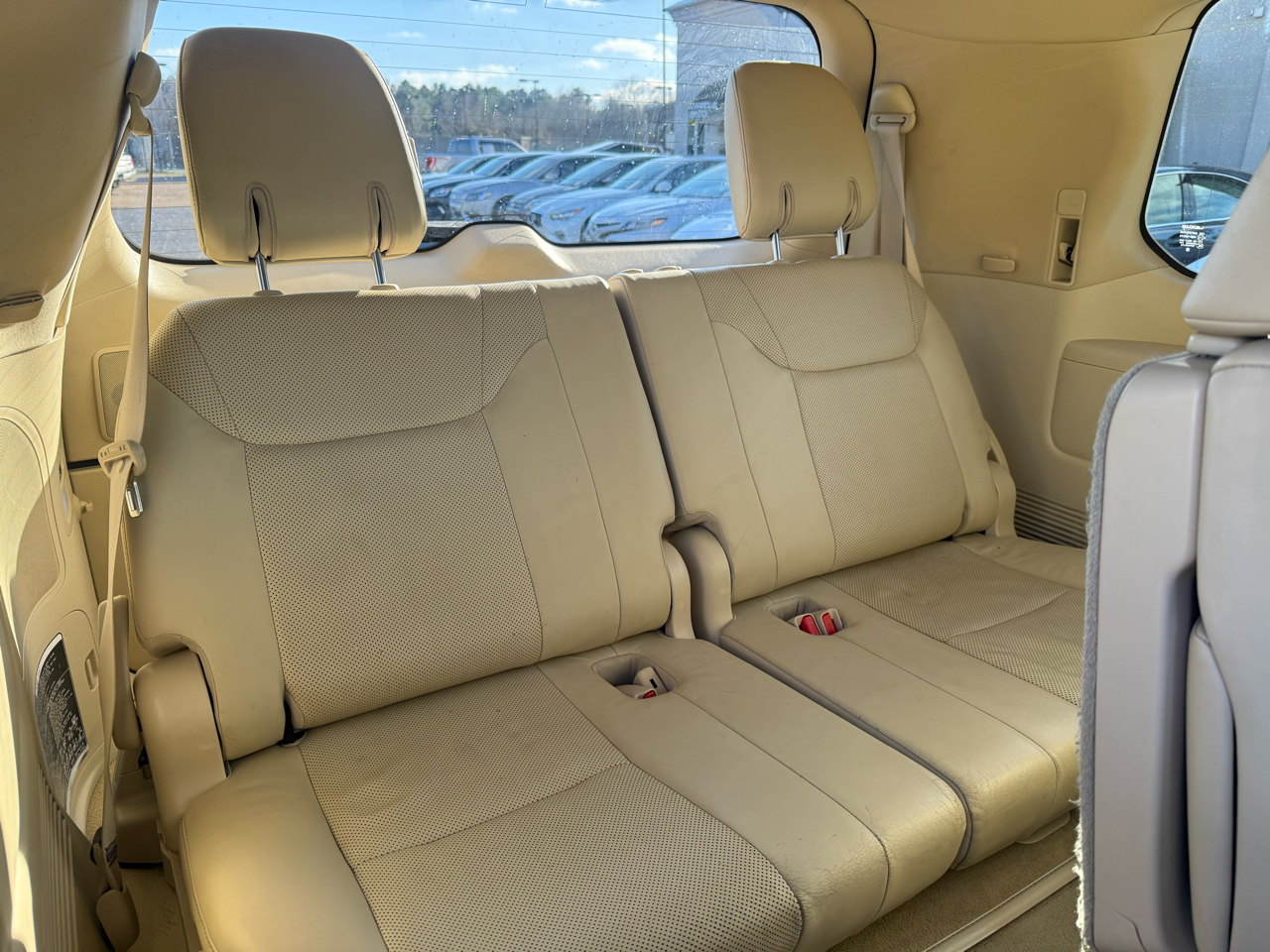 Lexus LX 570 Three-Row 2019