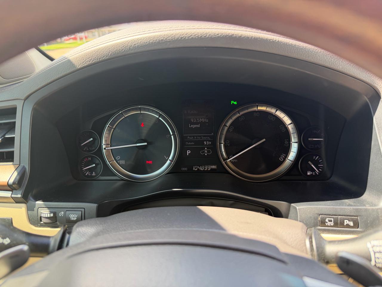 Lexus LX 570 Three-Row 2019